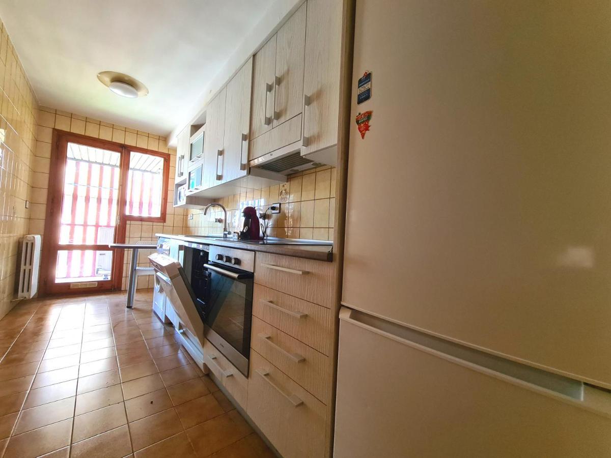 Dos Torres Tauriel - Espacioso Apartamento Con Impresionantes Vistas Y Garaje Privado Zaragoza Ngoại thất bức ảnh