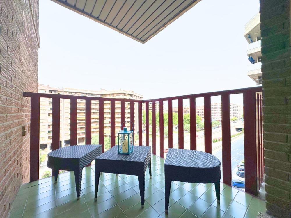 Dos Torres Tauriel - Espacioso Apartamento Con Impresionantes Vistas Y Garaje Privado Zaragoza Ngoại thất bức ảnh