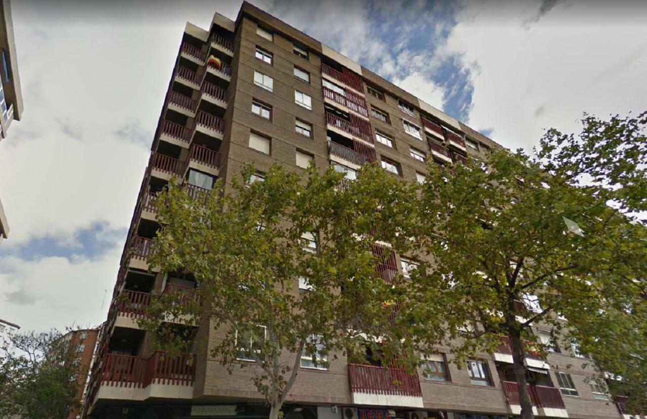 Dos Torres Tauriel - Espacioso Apartamento Con Impresionantes Vistas Y Garaje Privado Zaragoza Ngoại thất bức ảnh